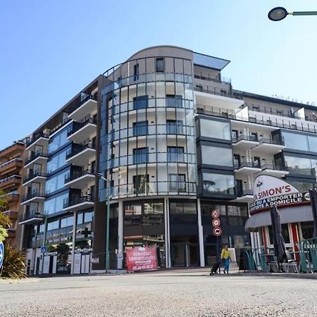 logement tout équipée Menton centre 500 m des plages Exterior foto