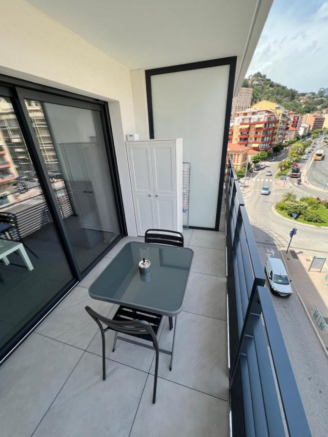 logement tout équipée Menton centre 500 m des plages Exterior foto