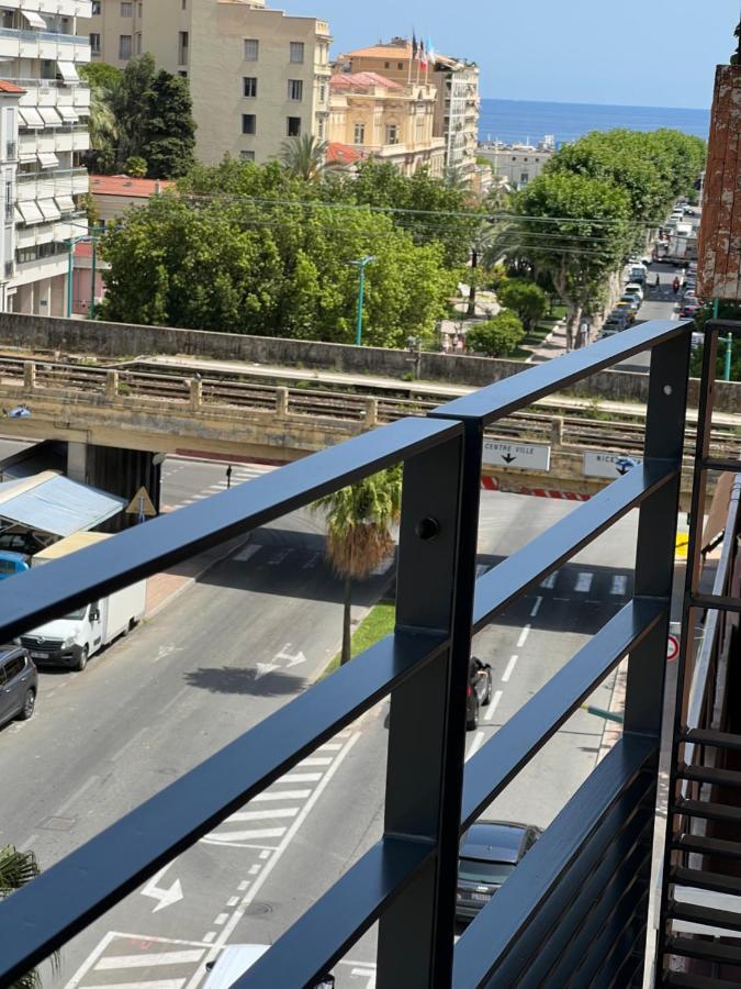 logement tout équipée Menton centre 500 m des plages Exterior foto